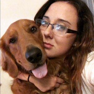 Meet your Posher, Alexis